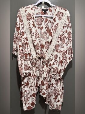 Torrid Cream & Rust Floral Lace-Trim Kimono